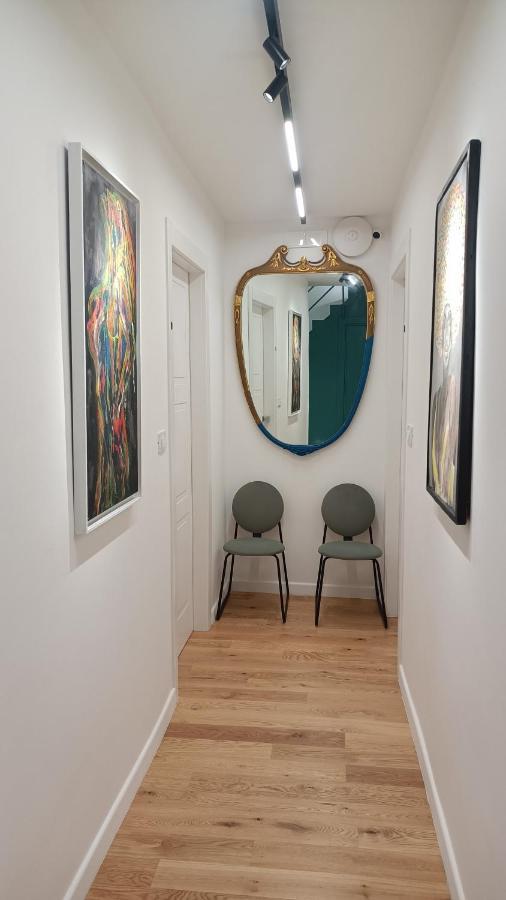 Santa Maria Maggiore Suite Napoli Bagian luar foto
