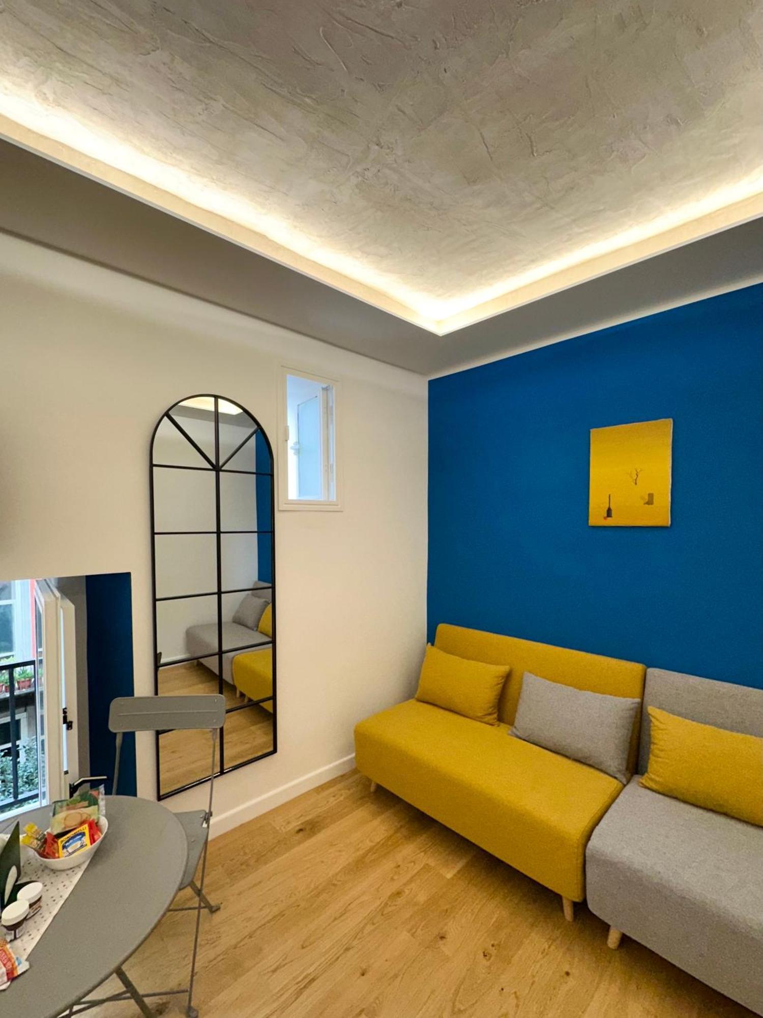 Santa Maria Maggiore Suite Napoli Bagian luar foto